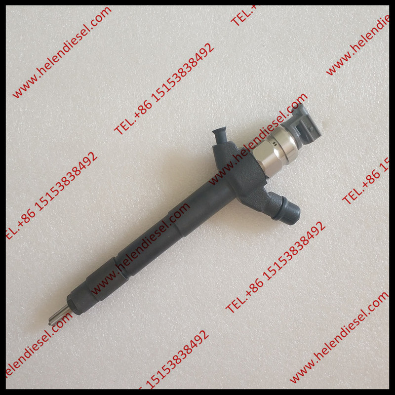 Форсунка denso 16600 au600