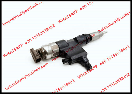 Genuine DENSO fuel injector 095000-9510 / 9709500-951 / diesel injector 23670-E0510 , 23670 E0510 , 23670E0510 supplier